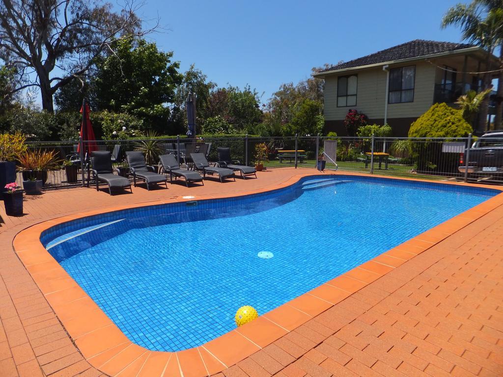 Paradise Holiday Apartments Lake Bunga Exterior photo