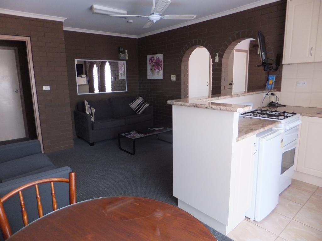 Paradise Holiday Apartments Lake Bunga Exterior photo