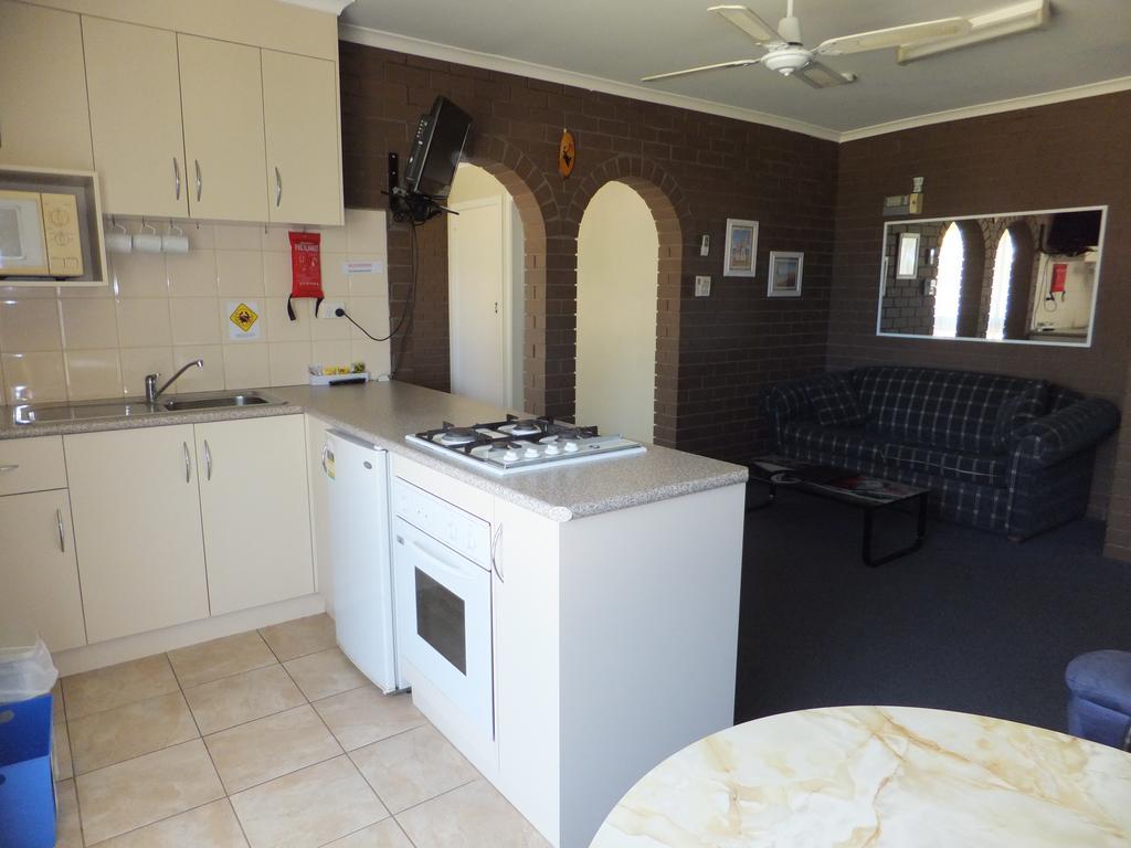 Paradise Holiday Apartments Lake Bunga Exterior photo